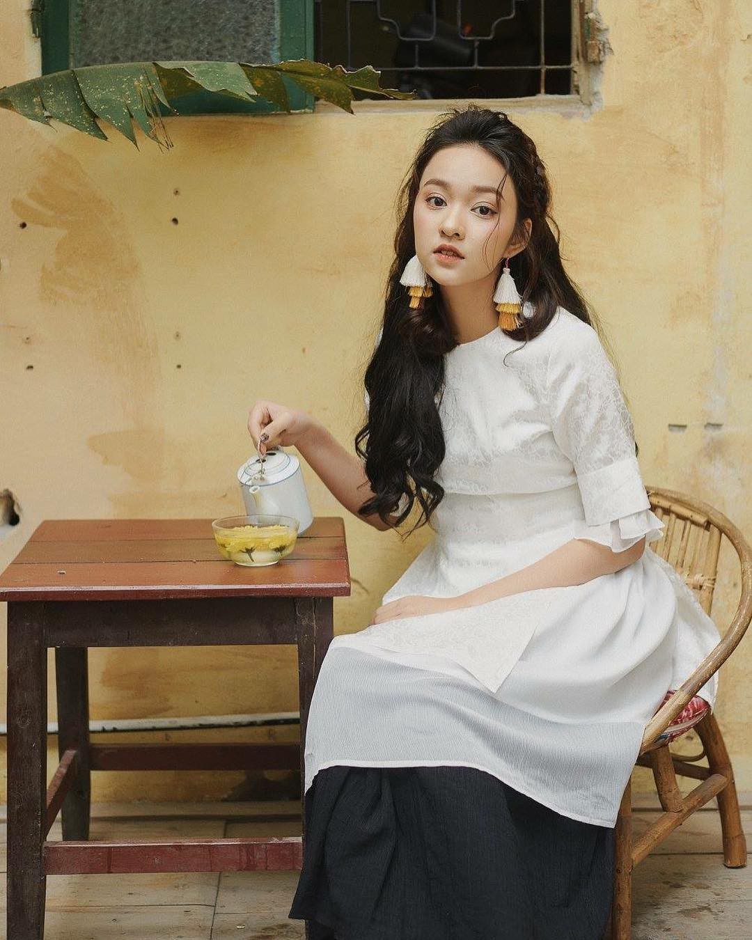 Nữ sinh Học viện Ngân hàng thường xuyên bị nhận nhầm là con lai vì nét quá Tây Nữ sinh Học viện Ngân hàng thường xuyên bị nhận nhầm là con lai vì nét quá Tây