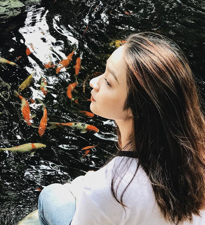 Nữ sinh Học viện Ngân hàng thường xuyên bị nhận nhầm là con lai vì nét quá Tây Nữ sinh Học viện Ngân hàng thường xuyên bị nhận nhầm là con lai vì nét quá Tây