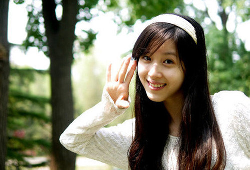 Hot girl trà sữa giờ ra sao sau bê bối tình dục của chồng tỷ phú?