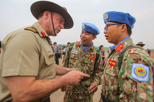 Những bóng hồng quân y Việt Nam sang châu Phi gìn giữ hòa bình