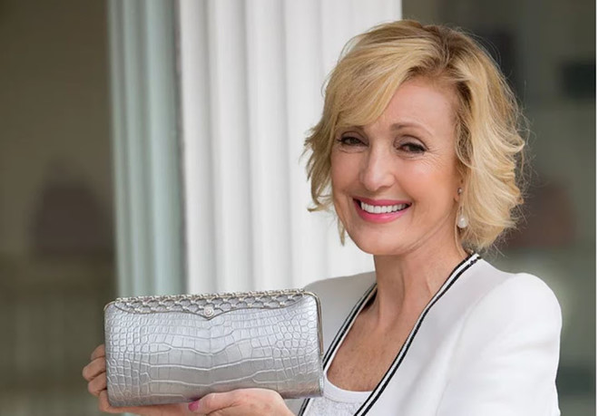 TT Trump đề cử nhà thiết kế túi xách là đại sứ Mỹ tại Nam Phi
