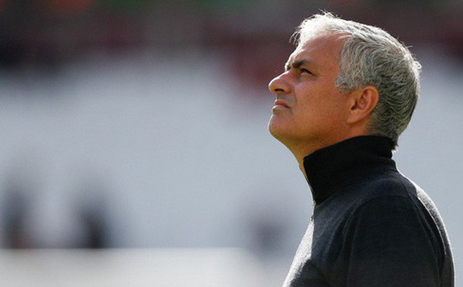 Sau MU, ai còn cần Mourinho nữa?