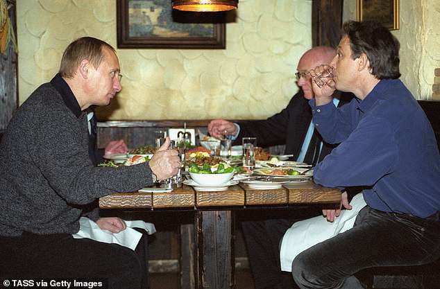 Cựu Giám đốc MI6 tuyên bố rất hối hận vì đã giúp đưa ông Putin đến đỉnh cao quyền lực