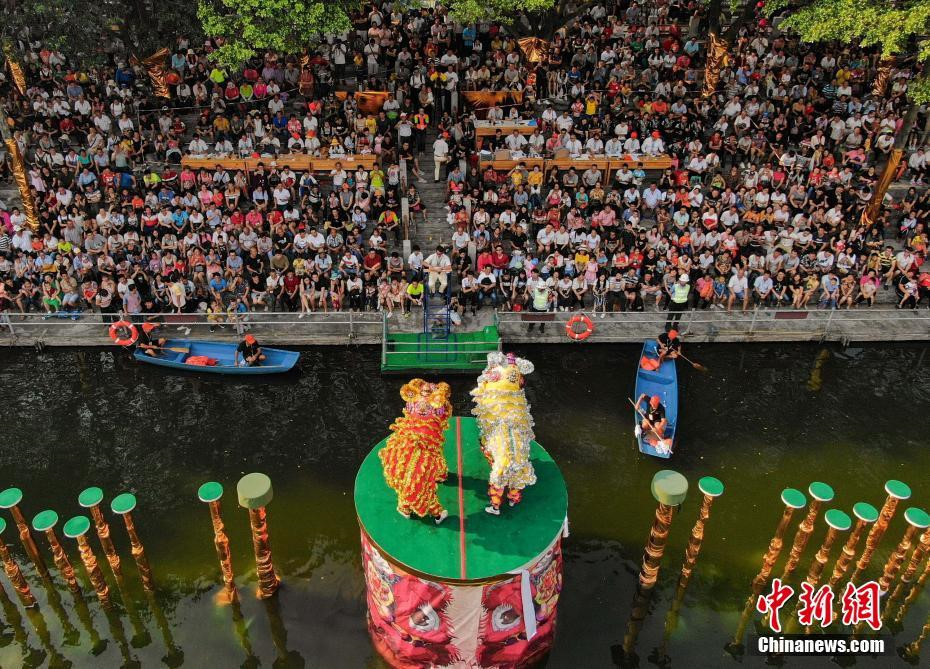 Tuần lễ vàng quốc khánh Trung Quốc, nửa đất nước di chuyển