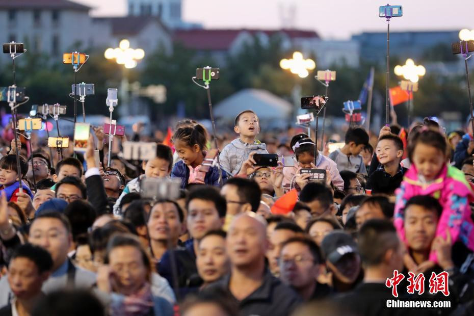 Tuần lễ vàng quốc khánh Trung Quốc, nửa đất nước di chuyển