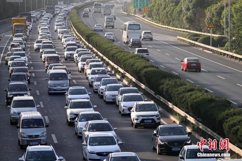 Tuần lễ vàng quốc khánh Trung Quốc, nửa đất nước di chuyển