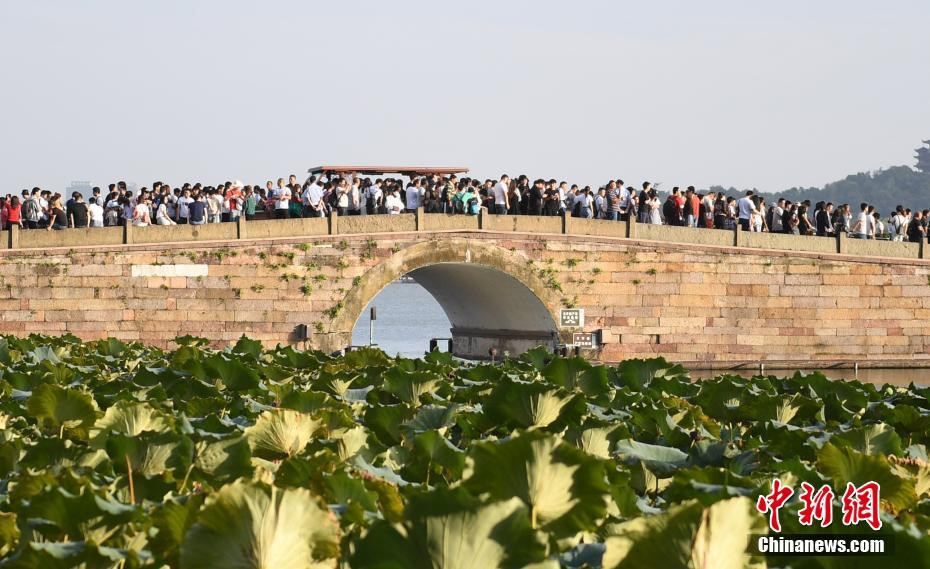 Tuần lễ vàng quốc khánh Trung Quốc, nửa đất nước di chuyển