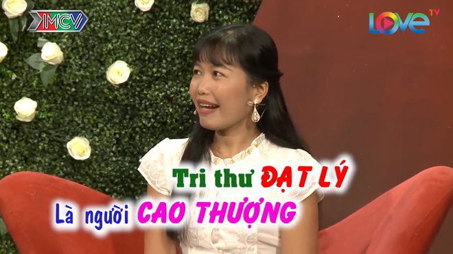 BMHH: Cô gái bị ném đá vì tiêu chuẩn quá cao, bắt chàng trai phải đổi giọng nói để người thân có thể nghe hiểu