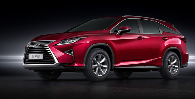 SUV hạng sang 7 chỗ Lexus RX350L về Việt Nam, giá 4 tỷ đồng