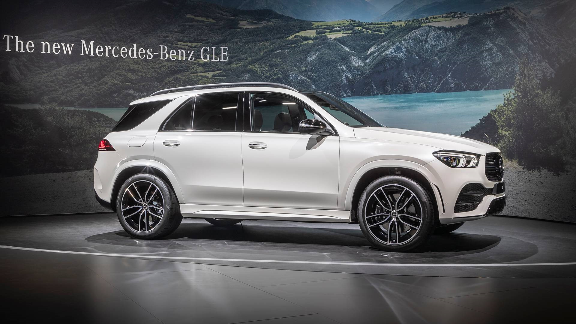 Mercedes-Benz GLE 2020 ra mắt trước thềm Paris Motor Show