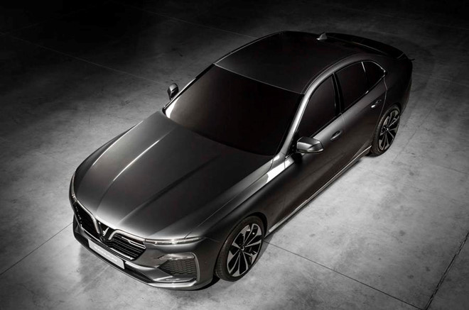 Beckham, hoa hậu Tiểu Vy đến ra mắt xe VinFast