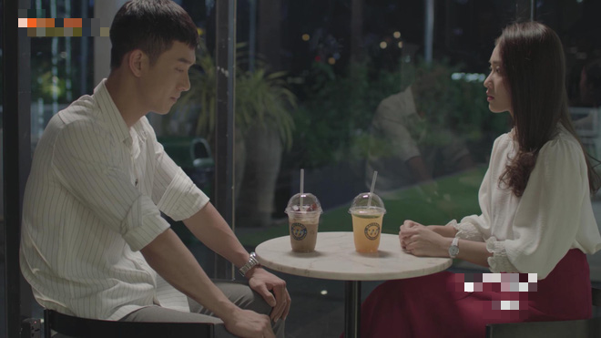 Hậu Duệ Mặt Trời tập 5-6: Từ chối lên giường với giám đốc, Khả Ngân bị đưa ngay ra đảo hoang cùng người yêu Hậu Duệ Mặt Trời tập 5-6: Từ chối lên giường với giám đốc, Khả Ngân bị đưa ngay ra đảo hoang cùng người yêu