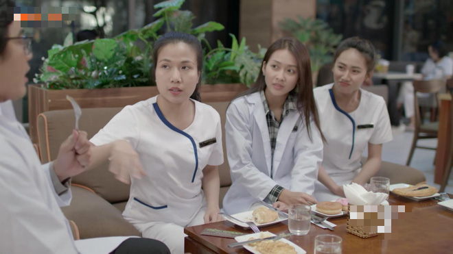 Hậu Duệ Mặt Trời tập 5-6: Từ chối lên giường với giám đốc, Khả Ngân bị đưa ngay ra đảo hoang cùng người yêu Hậu Duệ Mặt Trời tập 5-6: Từ chối lên giường với giám đốc, Khả Ngân bị đưa ngay ra đảo hoang cùng người yêu