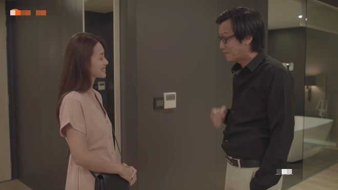 Hậu Duệ Mặt Trời tập 5-6: Từ chối lên giường với giám đốc, Khả Ngân bị đưa ngay ra đảo hoang cùng người yêu Hậu Duệ Mặt Trời tập 5-6: Từ chối lên giường với giám đốc, Khả Ngân bị đưa ngay ra đảo hoang cùng người yêu