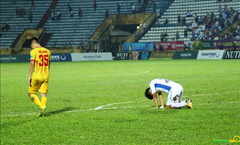 HAGL trụ hạng: Chỉ có thể thở phào chứ chẳng thể vui