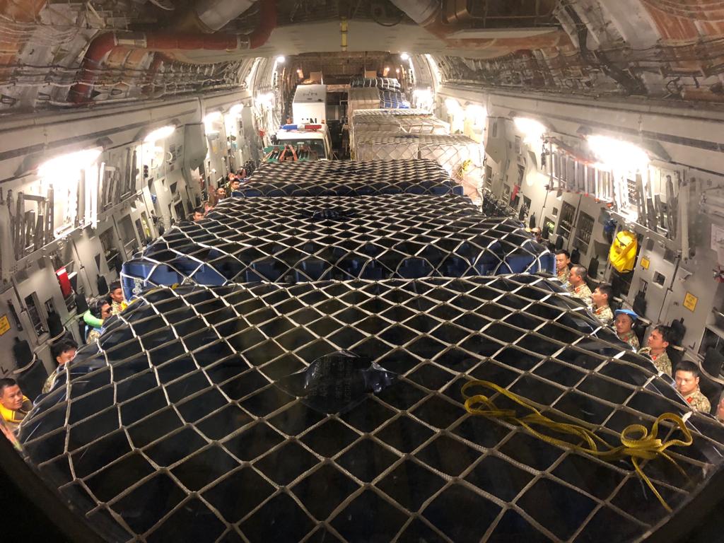 Bên trong ngựa thồ C17 chở lực lượng hòa bình Việt Nam đến Nam Sudan