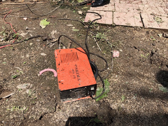 Hàng xóm kể lại giây phút đầu đạn nổ khiến 3 người tử vong ở Cà Mau