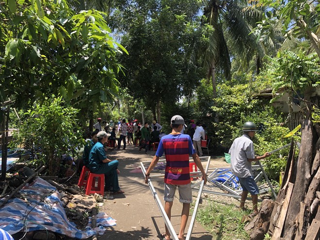 Hàng xóm kể lại giây phút đầu đạn nổ khiến 3 người tử vong ở Cà Mau