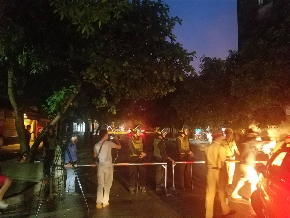 Công an lý giải vì sao phải mất 14 tiếng mới tóm đối tượng cố thủ