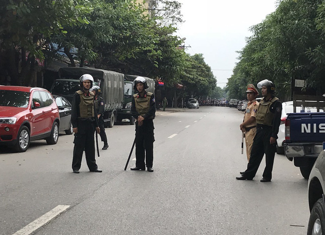 Nguyên nhân dẫn đến hành vi ôm lựu đạn cố thủ trong nhà suốt 14 giờ của đại ca thành Vinh