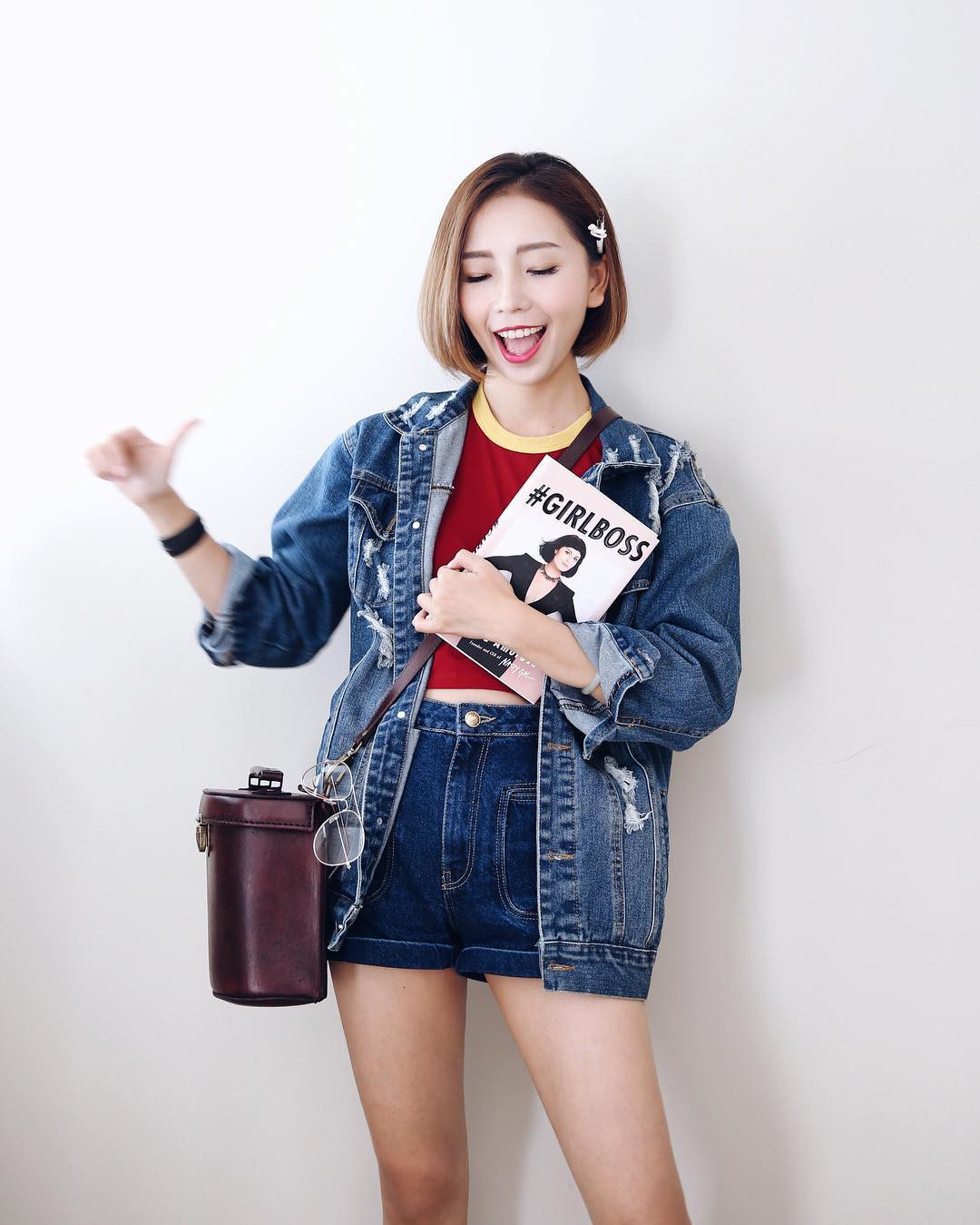 Ngắm Hà Tăng diện blazer và denim jacket, hóa ra lại học được bao chiêu hack tuổi với hai mẫu áo khoác này Ngắm Hà Tăng diện blazer và denim jacket, hóa ra lại học được bao chiêu hack tuổi với hai mẫu áo khoác này