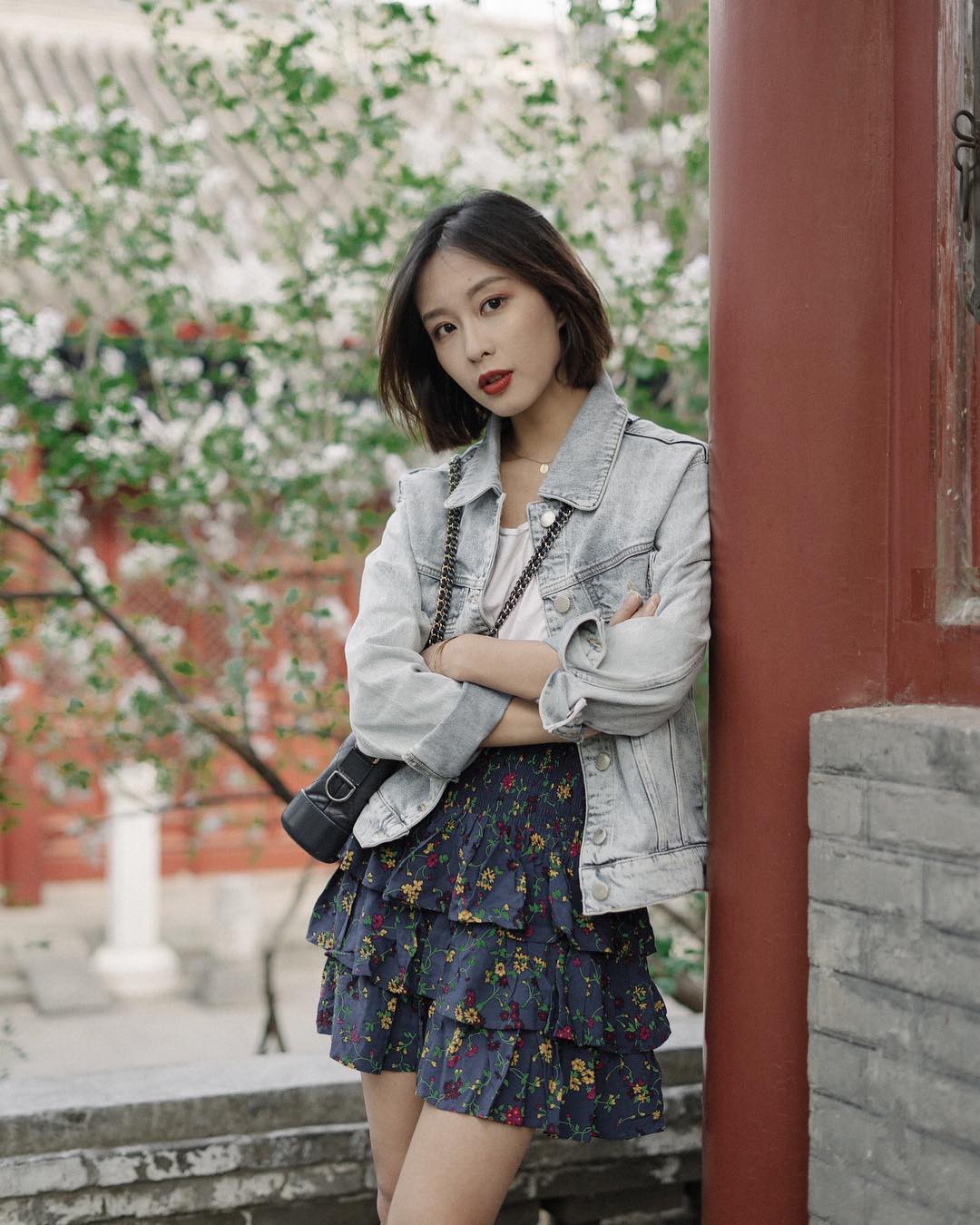 Ngắm Hà Tăng diện blazer và denim jacket, hóa ra lại học được bao chiêu hack tuổi với hai mẫu áo khoác này Ngắm Hà Tăng diện blazer và denim jacket, hóa ra lại học được bao chiêu hack tuổi với hai mẫu áo khoác này