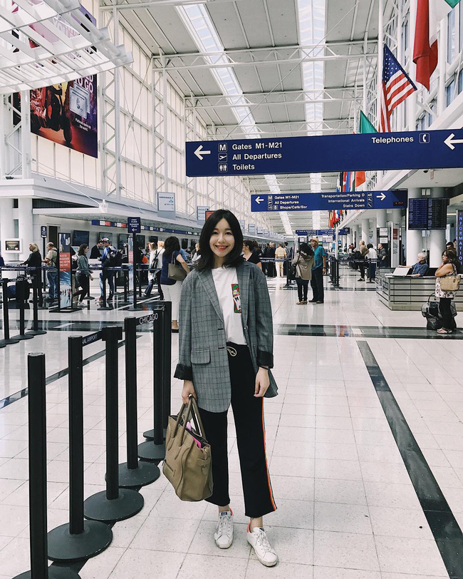 Ngắm Hà Tăng diện blazer và denim jacket, hóa ra lại học được bao chiêu hack tuổi với hai mẫu áo khoác này Ngắm Hà Tăng diện blazer và denim jacket, hóa ra lại học được bao chiêu hack tuổi với hai mẫu áo khoác này