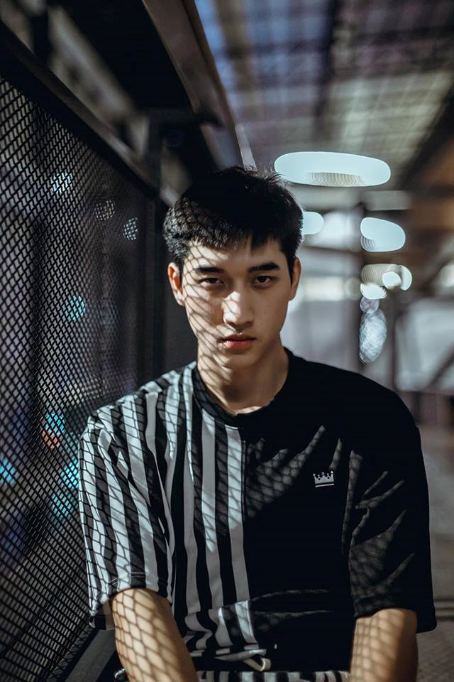 Du học sinh Lào điển trai, cao 1,85 m, thông thạo 4 ngôn ngữ