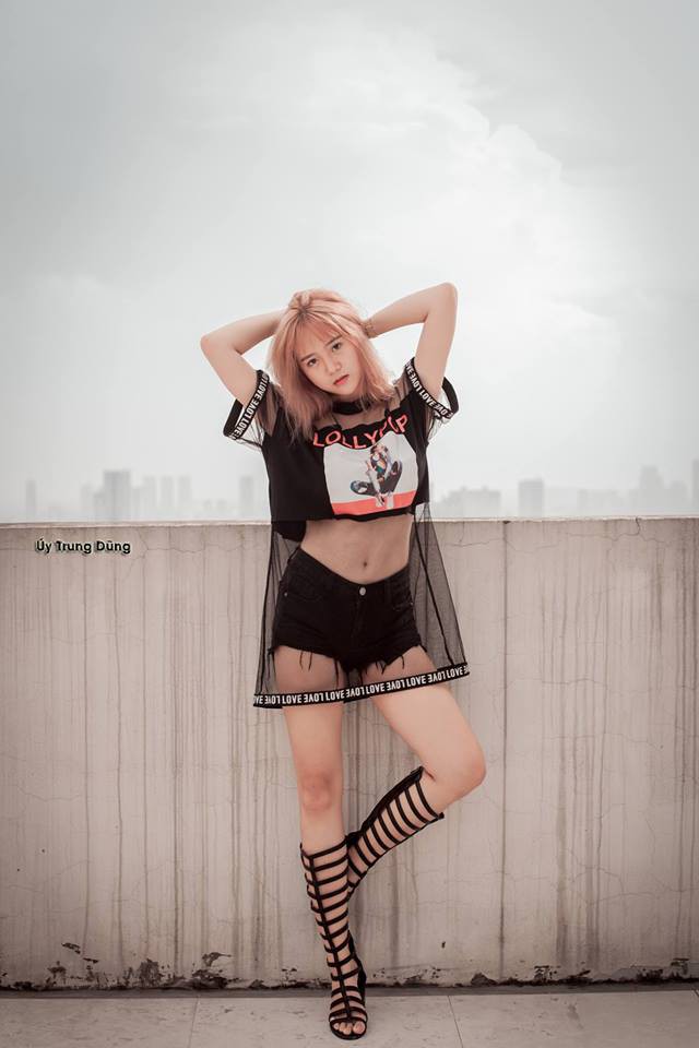 Nữ streamer người Tày xinh đẹp, là cựu sinh viên ĐH Bách Khoa