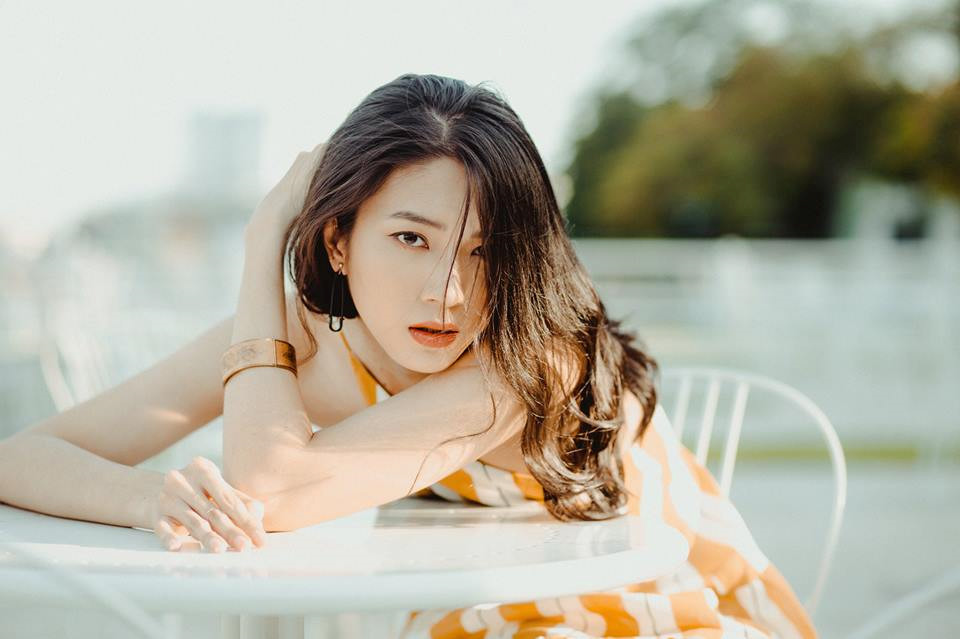 Chàng trai xinh như con gái: Mình bị nhắc nhở khi vào toilet nam