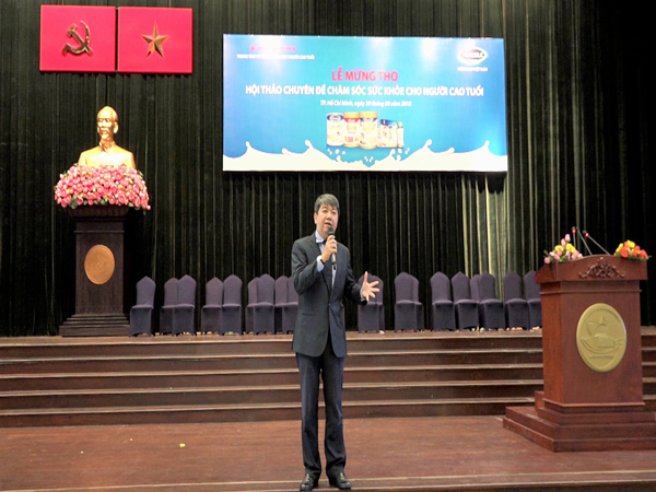 Vinamilk đồng hành tổ chức lễ mừng thọ & chăm sóc sức khỏe cho 1000 người cao tuổi