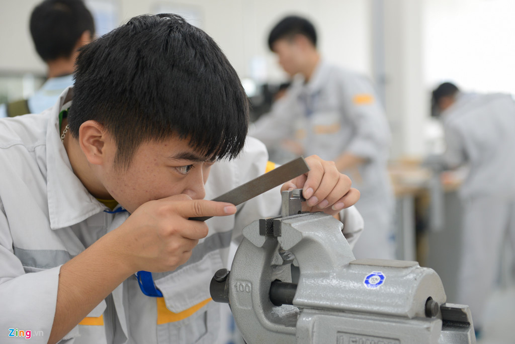 Reuters: VinFast đặt cược lớn trong lĩnh vực nhiều rủi ro