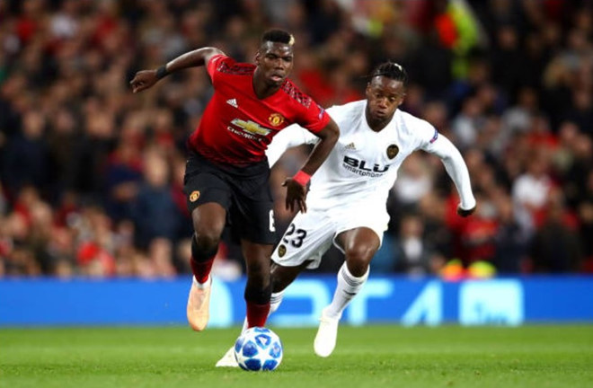 Pogba bị cấm trả lời truyền thông sau trận hòa Valencia