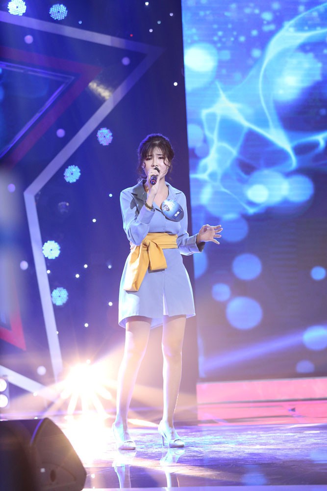 Giọng ca bất bại tập 14: Cô gái hát Duyên mình lỡ khiến Mỹ Tâm nổi da gà, đưa thẳng vào Chung kết