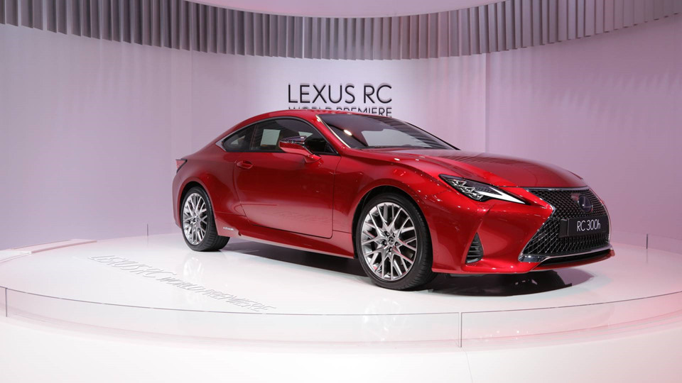 Lexus RC 2019 ra mắt - coupe hạng sang tiệm cận siêu xe