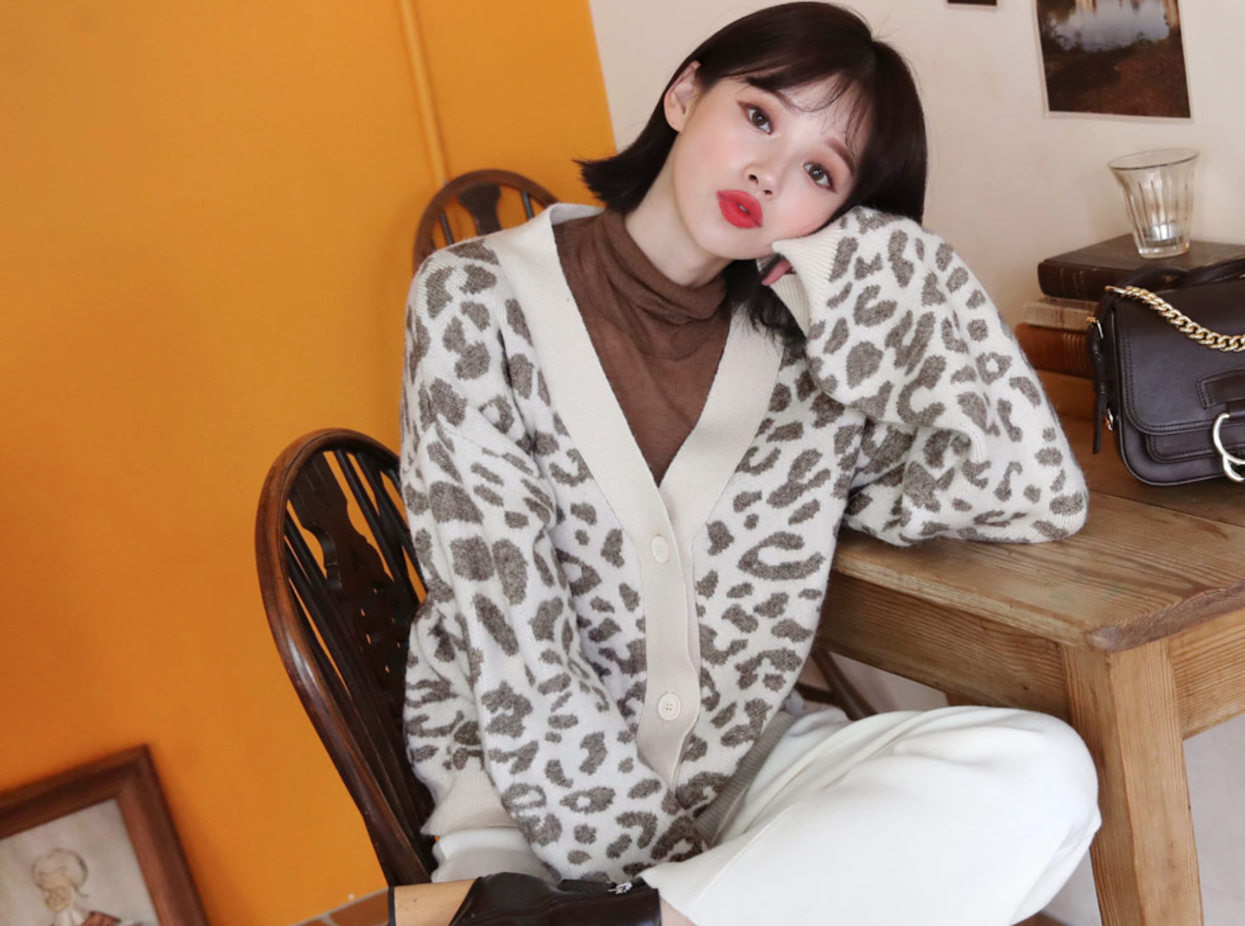 2 họa tiết hot nhất mùa lạnh năm nay: Một loại dễ mặc dễ nhìn, một loại không cẩn thận mặc thành thảm họa như chơi