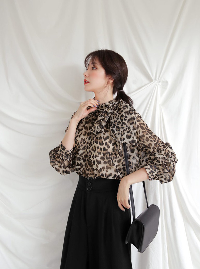 2 họa tiết hot nhất mùa lạnh năm nay: Một loại dễ mặc dễ nhìn, một loại không cẩn thận mặc thành thảm họa như chơi