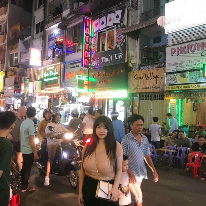 Hình ảnh mới nhất của nữ sinh có vòng 1 khủng sau phẫu thuật hút 6 lít mỡ khỏi cơ thể