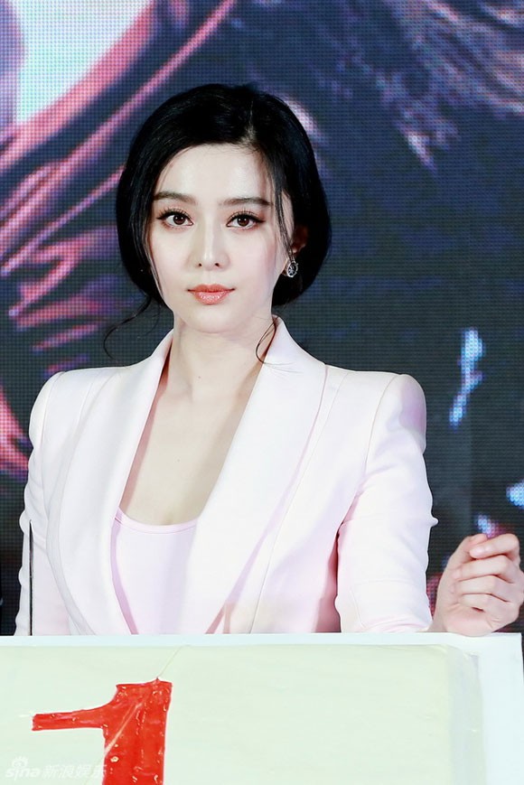 Kết luận chính thức về vụ trốn thuế của Phạm Băng Băng: Nộp phạt 2.800 tỷ đồng