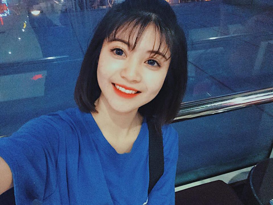 Cô bạn streamer mới toanh gây ấn tượng với vẻ ngoài xinh như hot girl Hàn Quốc Cô bạn streamer mới toanh gây ấn tượng với vẻ ngoài xinh như hot girl Hàn Quốc