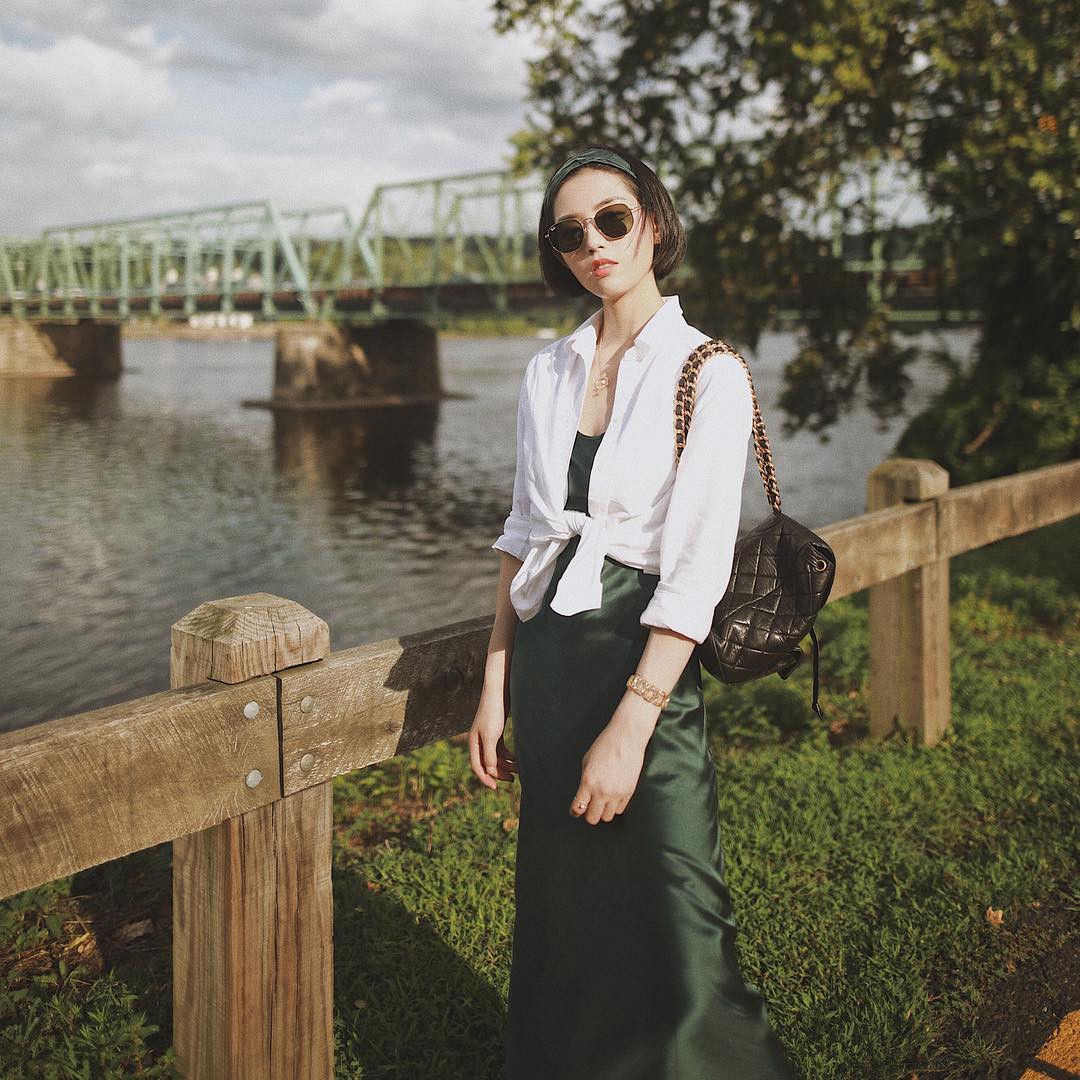 Diện váy suốt nhưng các nàng đã biết 5 công thức biến hóa xinh ngất ngây với item đậm chất nữ tính này chưa?