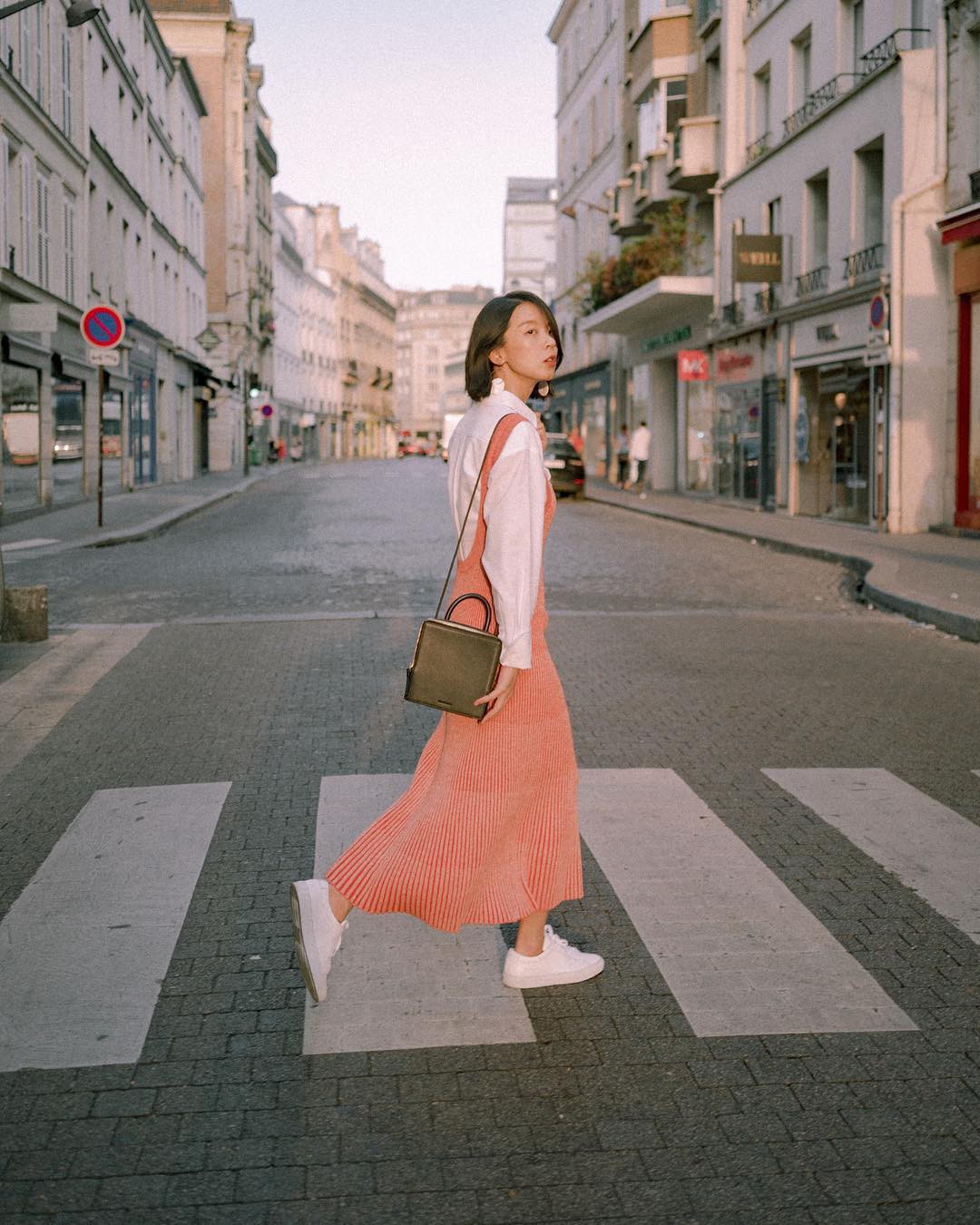 Diện váy suốt nhưng các nàng đã biết 5 công thức biến hóa xinh ngất ngây với item đậm chất nữ tính này chưa?