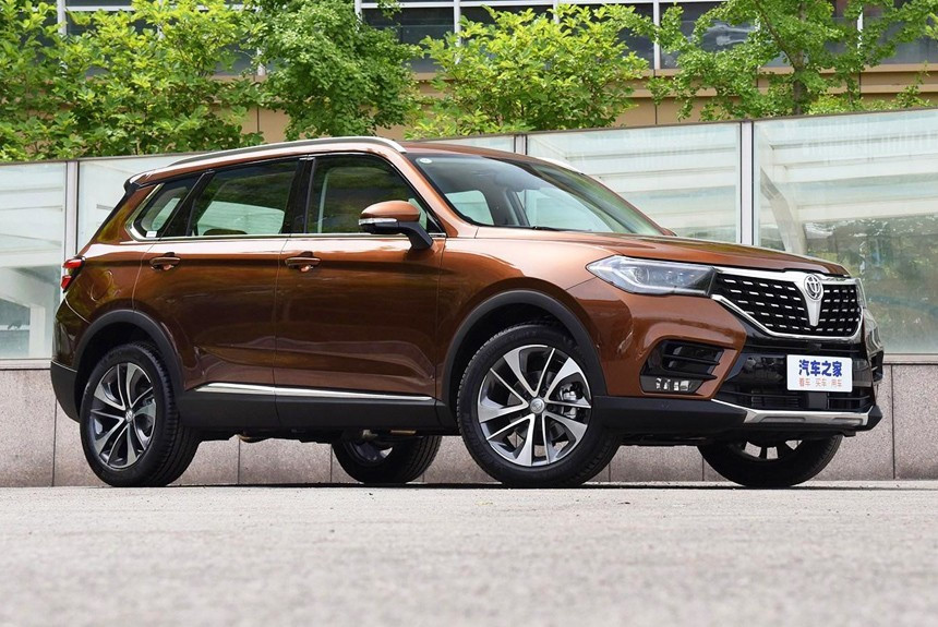 Hãng xe Trung Quốc núp bóng BMW và bài học nào cho VinFast?