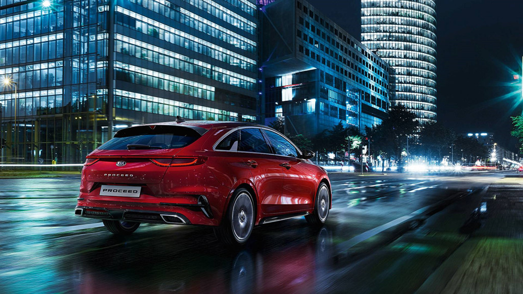 Kia ProCeed 2019 lộ diện - quyến rũ và thực dụng hơn