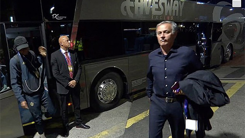 UEFA phạt M.U vì tới sân muộn UEFA phạt M.U vì tới sân muộn