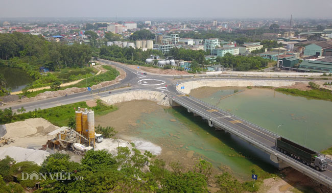 Toàn cảnh cầu 1.400 tỷ nối Hà Nội và Phú Thọ trước ngày thông xe