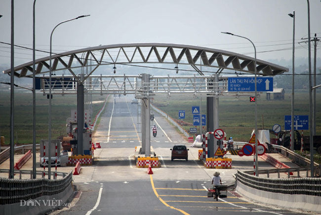Toàn cảnh cầu 1.400 tỷ nối Hà Nội và Phú Thọ trước ngày thông xe