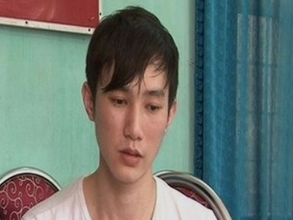 Một người nước ngoài vận chuyển trái phép ngoại tệ trị giá hơn 20 tỷ đồng