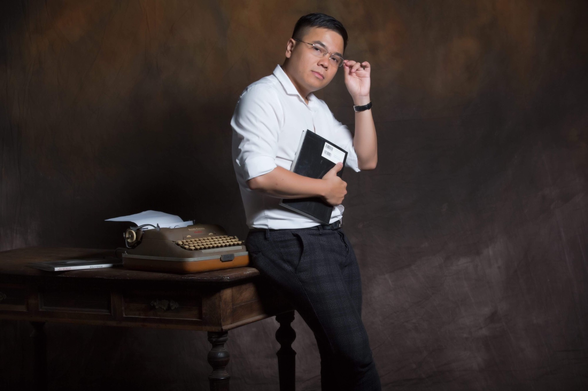 Đạo diễn Cua lại vợ bầu bị tố cáo sử dụng hình ảnh tái phép của Ninh Dương Lan Ngọc Đạo diễn Cua lại vợ bầu bị tố cáo sử dụng hình ảnh tái phép của Ninh Dương Lan Ngọc