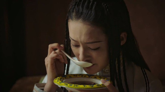 Vô sỉ như Càn Long: Ép vợ cả Như Ý tới khuyên vợ lẽ đồng ý ...thị tẩm